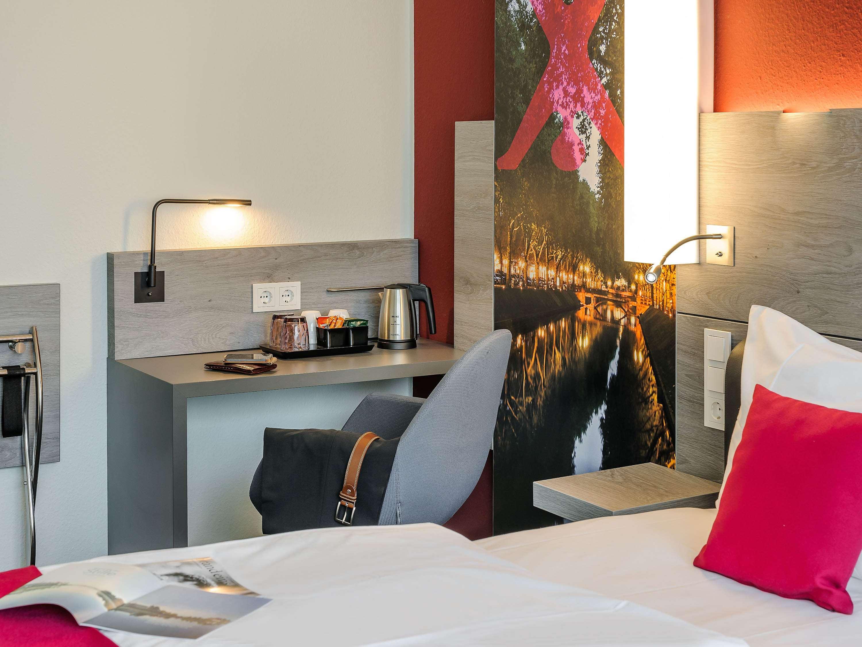 Mercure Hotel Duesseldorf Zentrum Екстер'єр фото