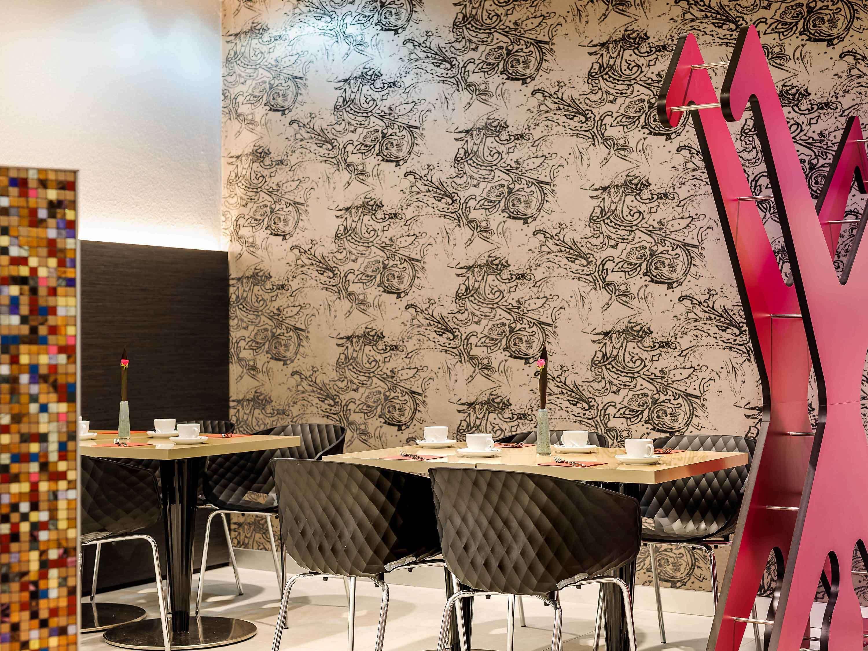 Mercure Hotel Duesseldorf Zentrum Екстер'єр фото
