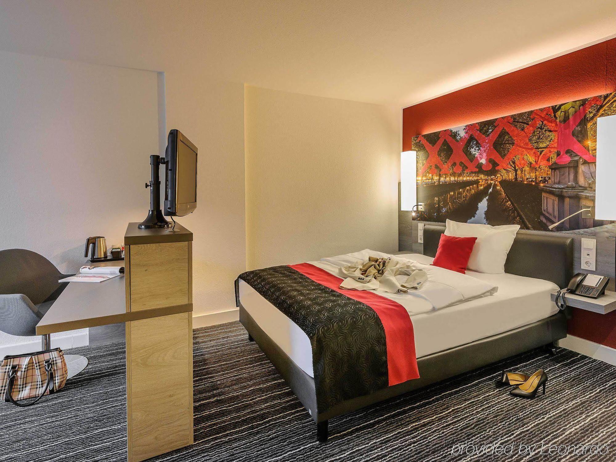 Mercure Hotel Duesseldorf Zentrum Екстер'єр фото